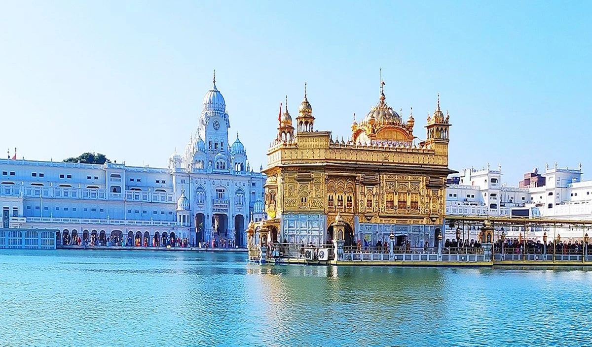 Budget Tour Packages: महिलाओं के लिए बेहद सुरक्षित है ये IRCTC के टूर पैकेज, अभी से बुक करें लें टिकट