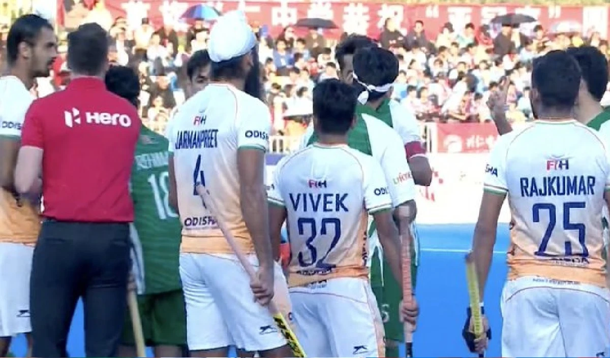 IND vs PAK Asian Champions Trophy 2024: मुकाबले के दौरान भारत-पाकिस्तान खिलाड़ियों में झड़प, अंपायर्स को करना पड़ा बीच बचाव
