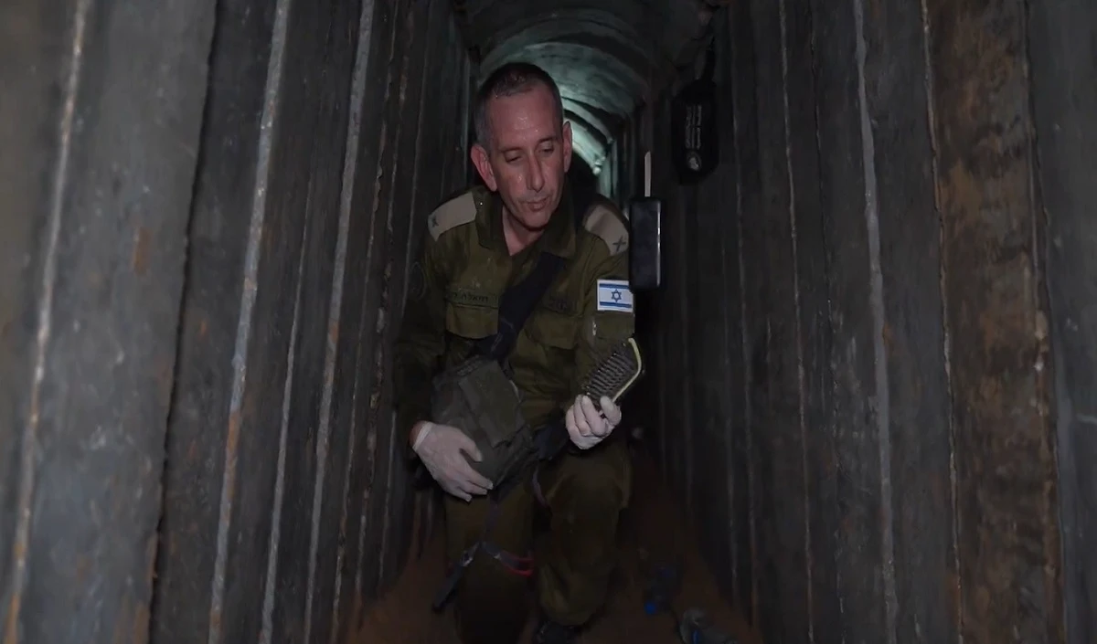 Hamas Tunnel में घुस गई इजरायल की सेना, 3 मिनट तक दुनिया की अटकी सांसें