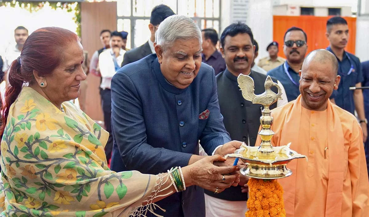 तीन साल में सैनिक स्कूल बनाकर सीएम योगी ने किया चमत्कारिक कार्य: उपराष्ट्रपति जगदीप धनखड़