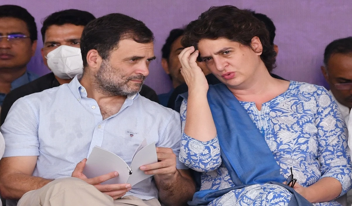 पप्पू के बारे में… Noida के DM ने राहुल गांधी को लेकर ऐसा क्या पोस्ट किया, खुद ही फिर करवाई FIR