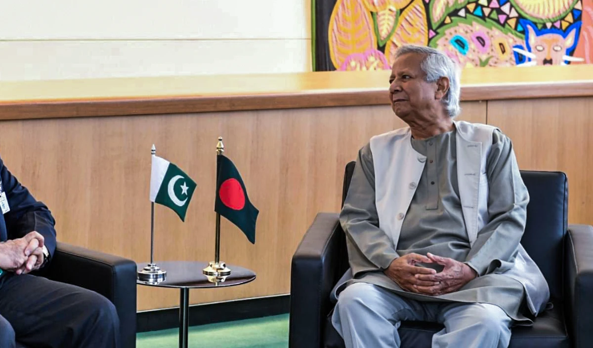 Bangladesh के अंतरिम नेता ने रोहिंग्या शरणार्थियों की वापसी के लिए मलेशिया से सहयोग मांगा