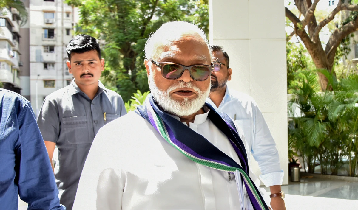 विवादों के बाद भी Maharashtra की राजनीति में चमके हैं Chhagan Bhujbal, सब्जी बेचने से सियासत तक का दिलचस्प रहा है सफर