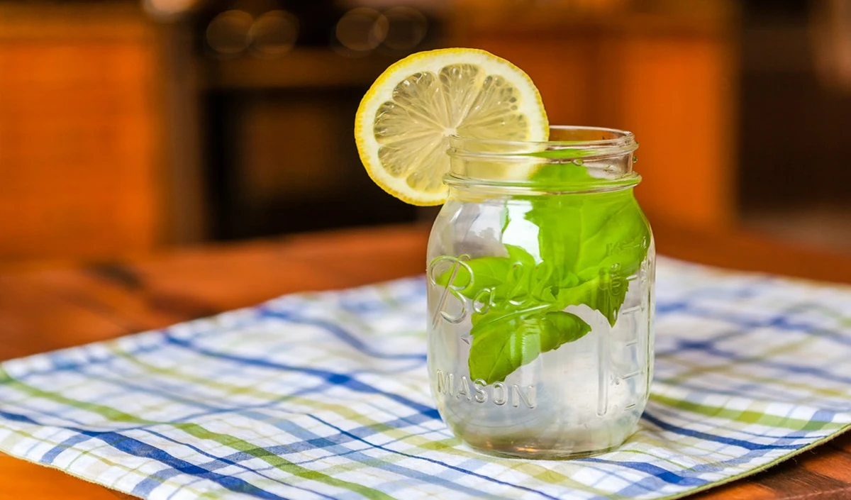 Ginger Drink: वेट लॉस के लिए डाइट में इस तरह से शामिल करें अदरक, जल्द दिखने लगेगा असर