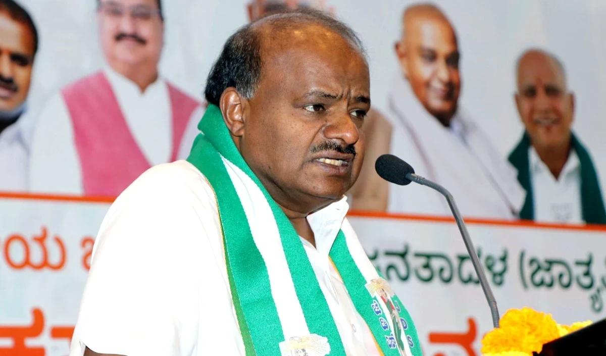 Kumaraswamy ने एमयूडीए मामले में विपक्षी दलों को निशाना बनाने के लिए सिद्धरमैया पर किया पलटवार