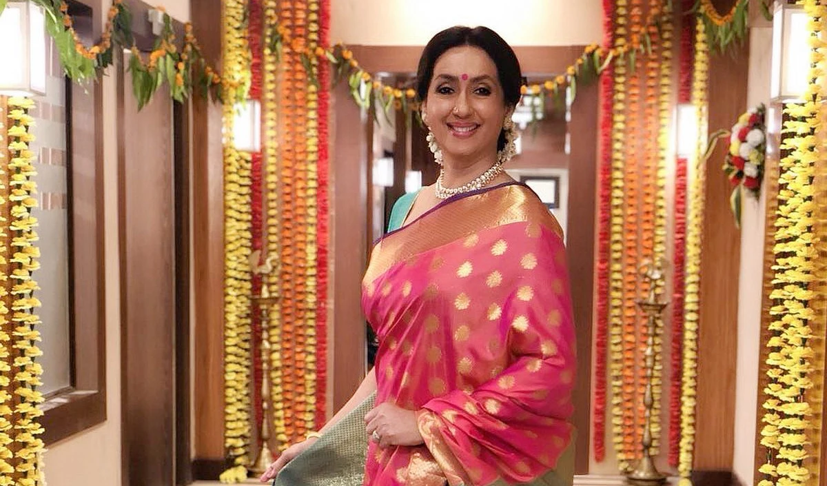 Bollywood Wrap Up | नीना कुलकर्णी की झूठी मौत की अफवाहें उड़ी, नागा चैतन्य ने दूसरी शादी से पहले लिया बड़ा फैसला