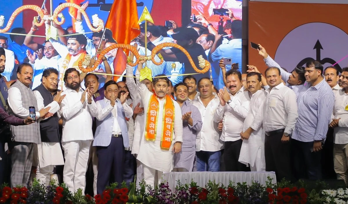 BJP छोड़ शिंदे की शिवसेना में शामिल हुए नीलेश राणे, दोनों पार्टियां दोस्त तो फिर क्यों पाला बदल रहे नेता?