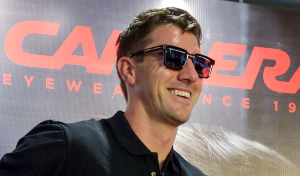 बॉर्डर गावस्कर ट्रॉफी जीतनी है तो बुमराह पर लगाम कसने का तरीका ढूंढना होगा: Pat Cummins