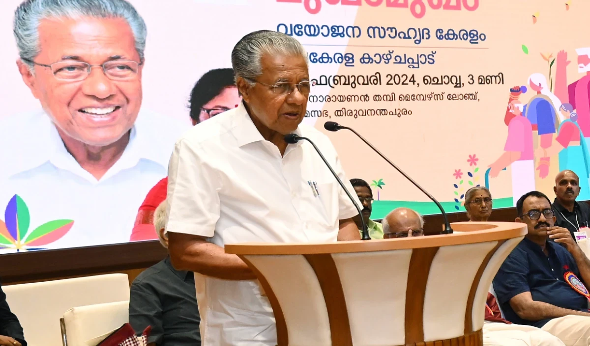 केरल के मुख्यमंत्री Pinarayi Vijayan ने ‘‘फर्जी खबरें गढ़ने’’ के लिए मीडिया की निंदा की