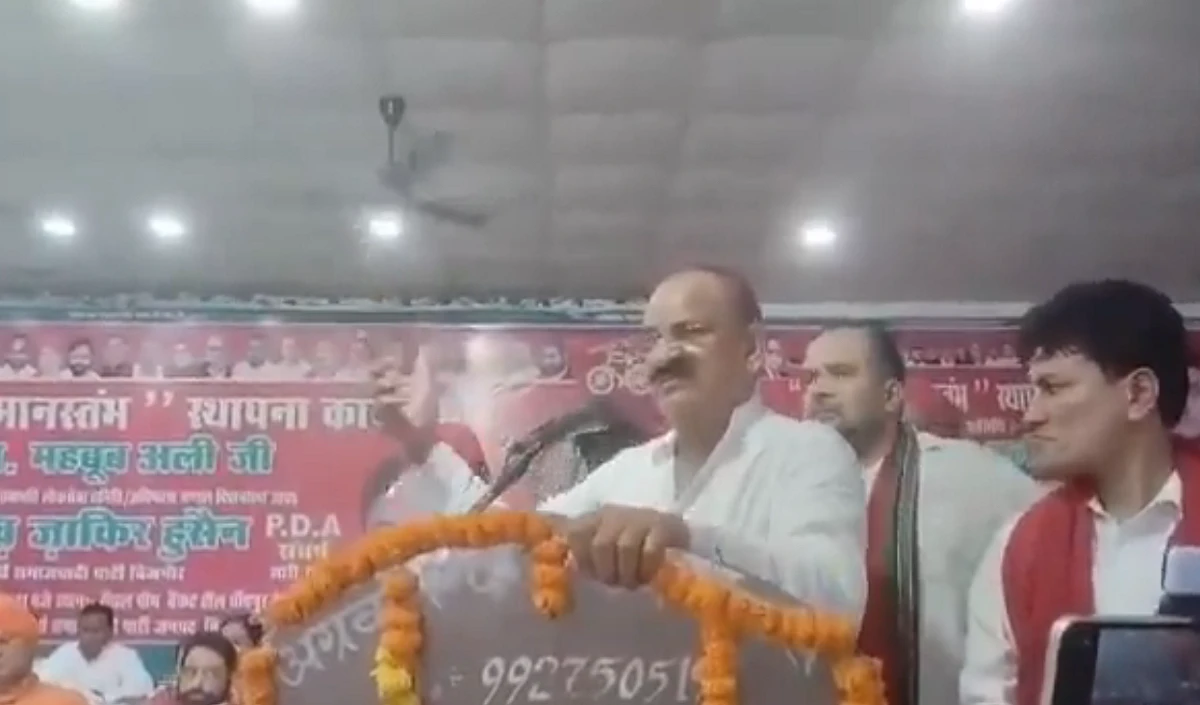 ‘मुस्लिम आबादी बढ़ गई, अब तुम्हारा राज खत्म हो जाएगा’, योगी सरकार को सपा विधायक की चेतावनी, FIR दर्ज
