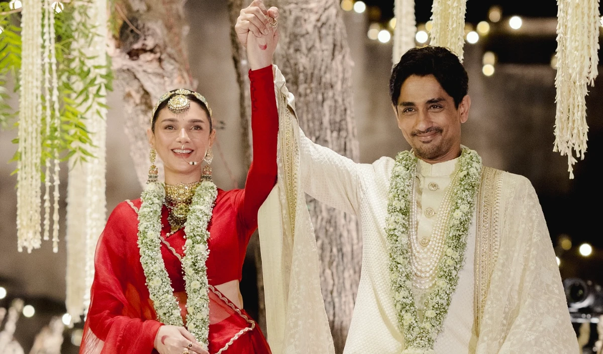 Aditi Rao Hydari और Siddharth ने अपनी भारतीय शादी की तस्वीरें शेयर कीं, सब्यसाची के आउटफिट में दिखा कपल