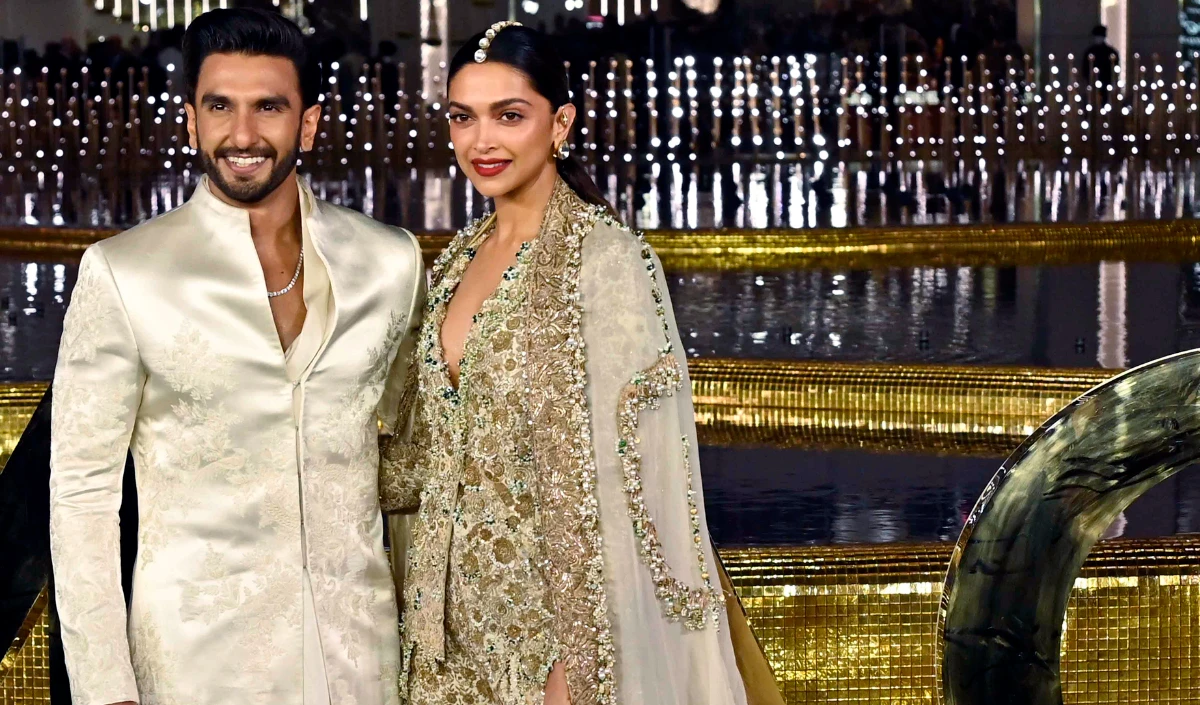 Bollywood Wrap up | बेटी का नाम Dua रखने पर ट्रोल हुए Deepika Padukone और Ranveer Singh, सितारों के धर्म पर उठे सवाल