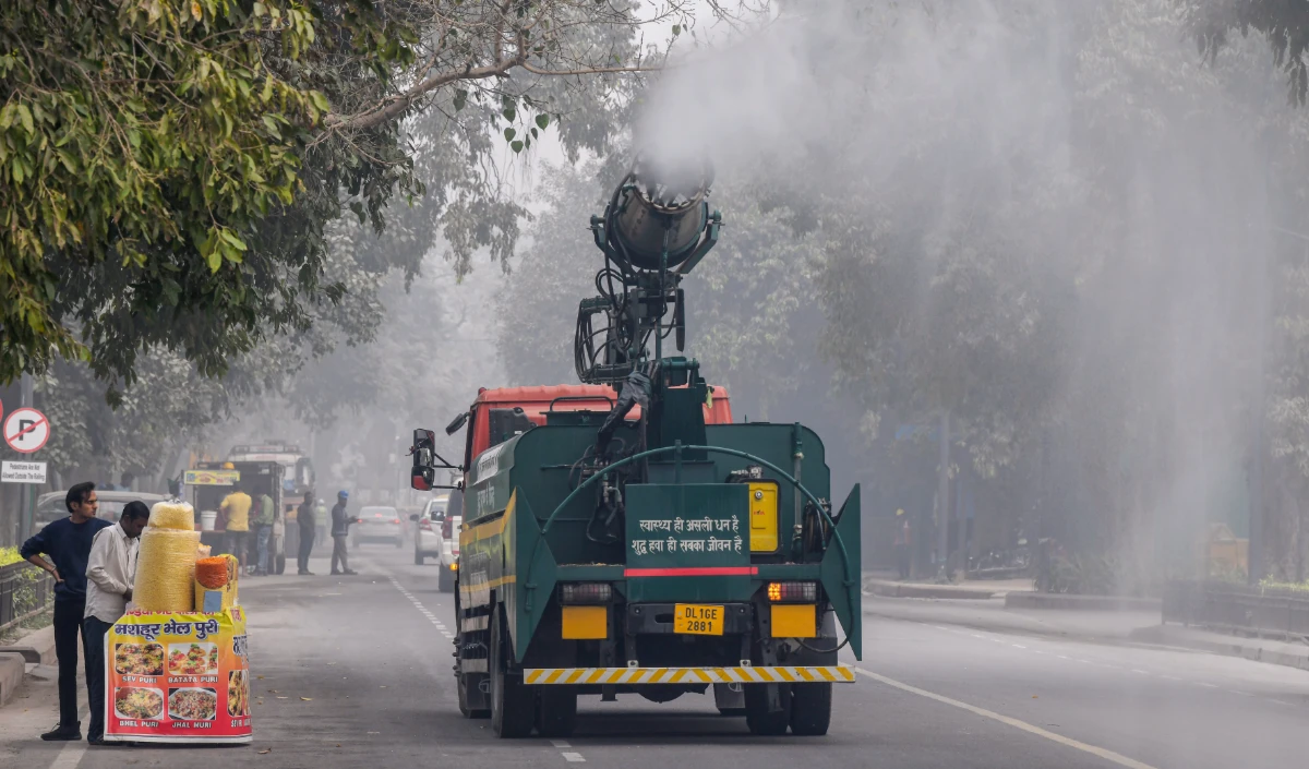 बढ़ते प्रदूषण के बीच Delhi-NCR में कल से लागू होगा GRAP 3, इन कामों पर रहेगी पाबंदी