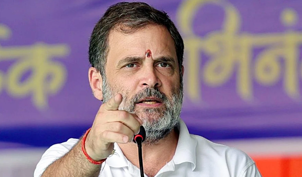 Rahul Gandhi Jharkhand Rally |  झारखंड रैली में राहुल गांधी ने पीएम मोदी पर संविधान को कमजोर करने का आरोप लगाया