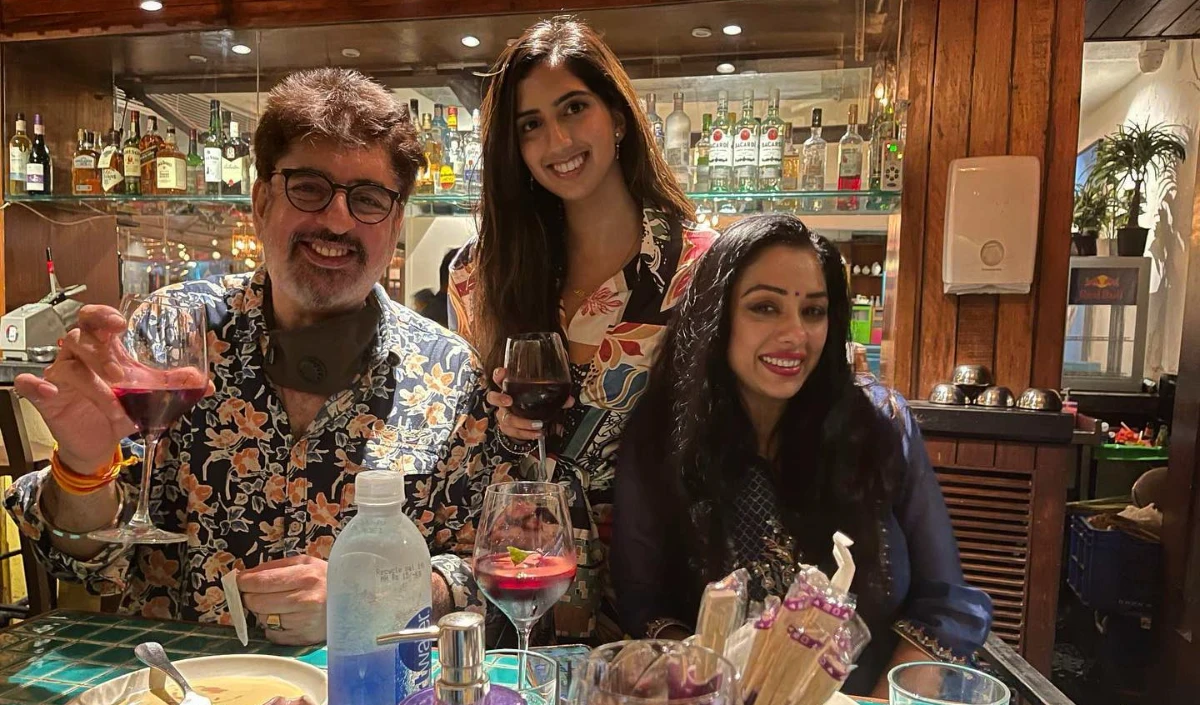 Rupali Ganguly की सौतेली बेटी Esha Verma का आरोप, अभिनेता ने उनकी मां को ‘शारीरिक और मानसिक रूप से प्रताड़ित’ किया