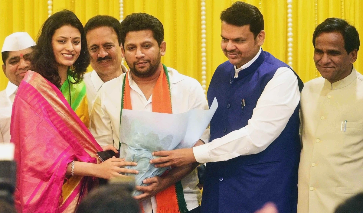 महाराष्ट्र में हॉट हुई Sangamner सीट, लोकसभा चुनाव में हारे भाजपा के Sujay Vikhe Patil ने कांग्रेस के सामने ठोंकी ताल