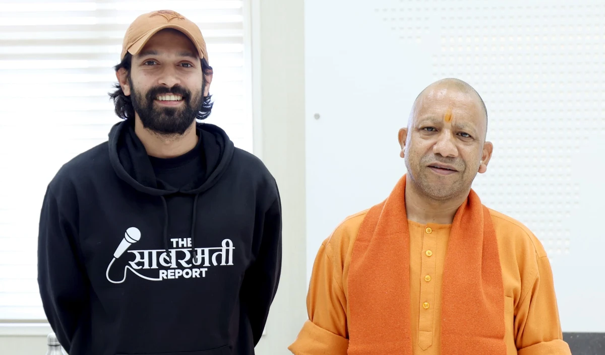 Vikrant Massey ने लखनऊ स्थित मुख्यमंत्री Yogi Adityanath से उनके आवास पर मुलाकात की