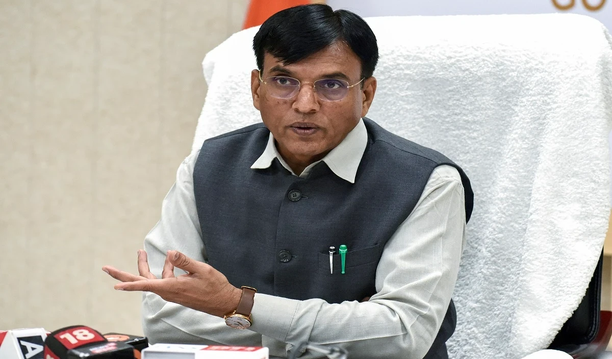 खेल मंत्री Mandaviya ने बधिर खिलाड़ियों के साथ समान रवैया अपनाने का आश्वासन दिया