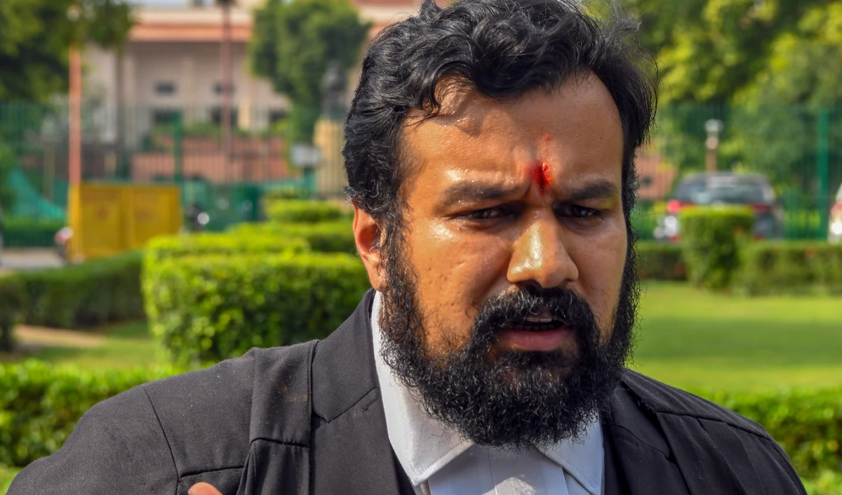 उच्चतम न्यायालय के अधिवक्ता को धमकी देने के आरोप में मामला दर्ज