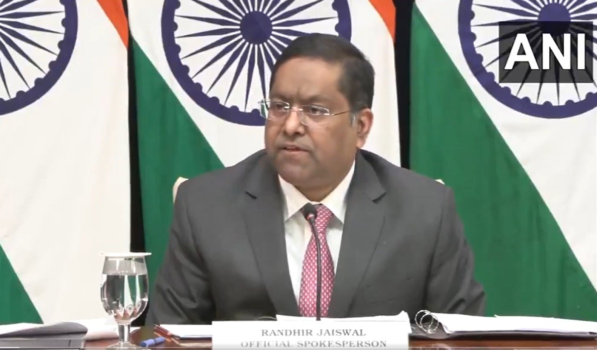 भारत-बांग्लादेश सीमा पर बाड़ बंदी…जानें विदेश मंत्रालय ने क्या कहा?