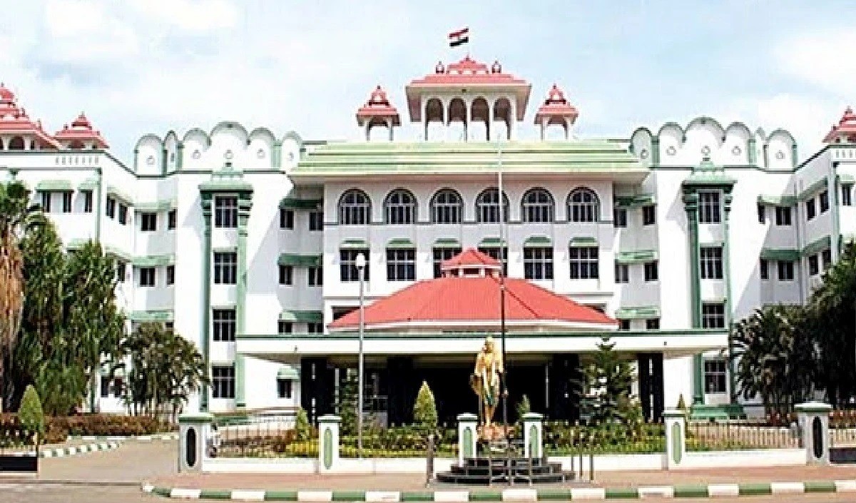 अन्ना विश्वविद्यालय में यौन उत्पीड़न का मामला, मद्रास HC ने राजनीतिकरण करने के लिए पार्टियों को लगाई फटकार
