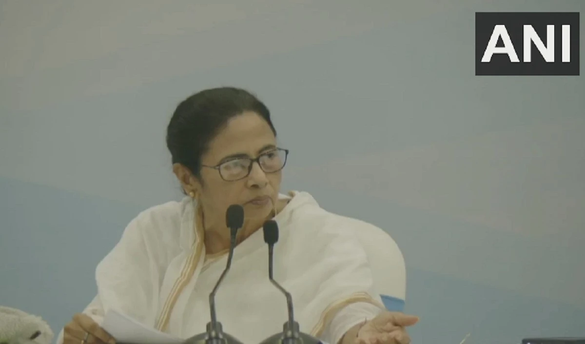 जबरन कोलकाता पुलिस से छीन लिया गया केस, कोर्ट के फैसले पर बोलीं ममता बनर्जी- मैं संतुष्ट नहीं