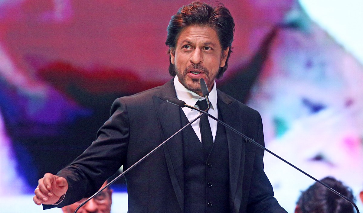 Shah Rukh Khan शामिल होंगे Maddock Films की हॉरर-कॉमेडी यूनिवर्स में बतौर विलेन? जानें क्या है पूरी जानकारी