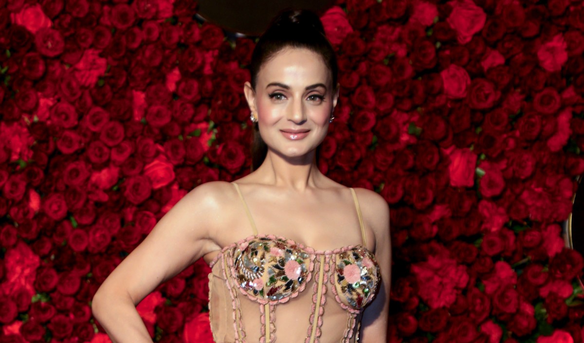 Ameesha Patel ने सिनेमा के नए कलाकारों से कहा, Instagram पर नहीं, बल्कि बड़े पर्दे पर धमाल मचाओ