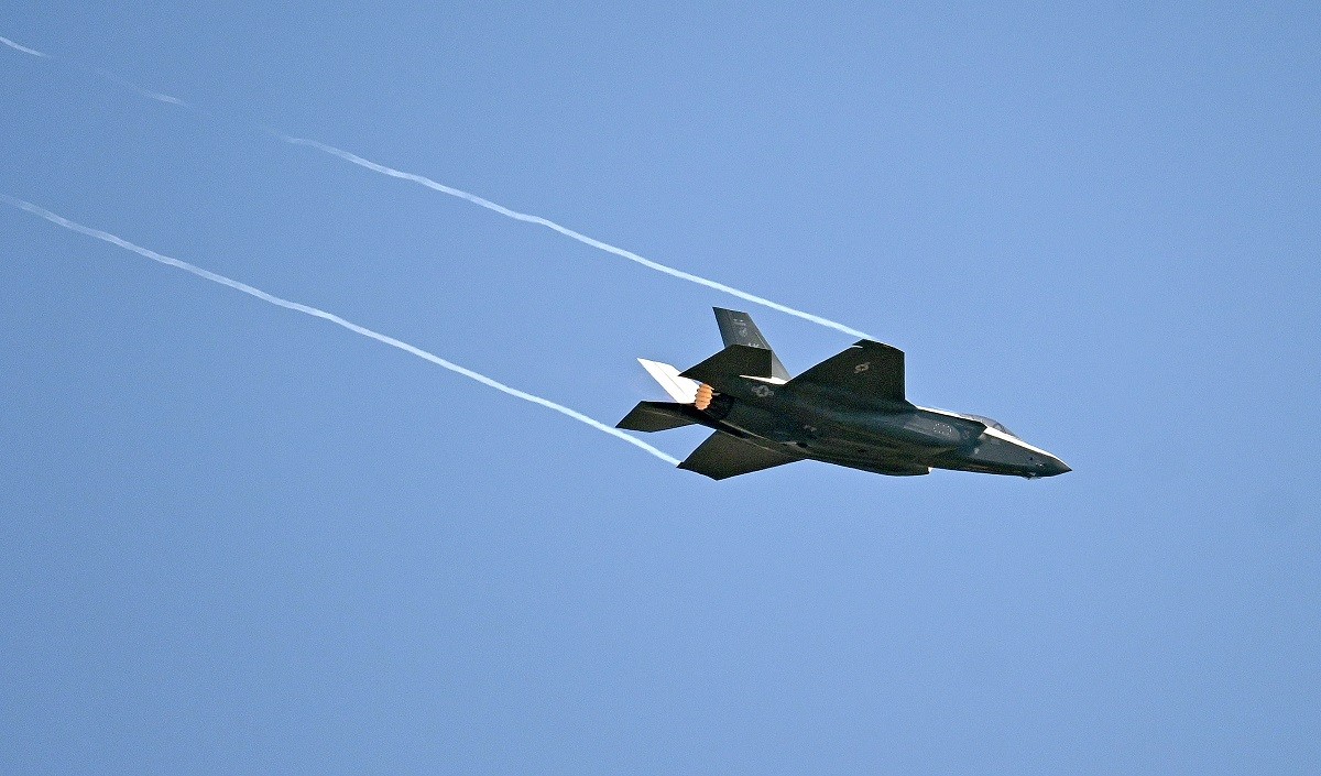 2,200 KM की रेंज और 2,000 KMPH की रफ़्तार, अमेरिका का F-35  चीन के सामने क्या साबित होगा गेमचेंजर?