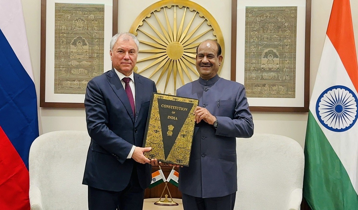 Russia के संसदीय शिष्टमंडल ने लोकसभा स्पीकर से की मुलाकात, एक्स पर ओम बिरला ने पोस्ट कर जानें क्या कहा?