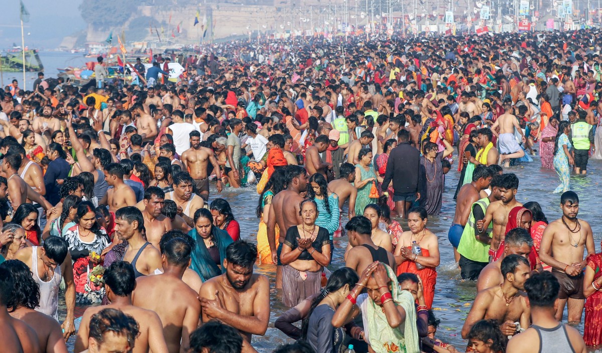 कब खत्म हो रहा Maha Kumbh 2025? अफवाहों को बीच प्रयागराज के जिलाधिकारी ने दी सही जानकारी