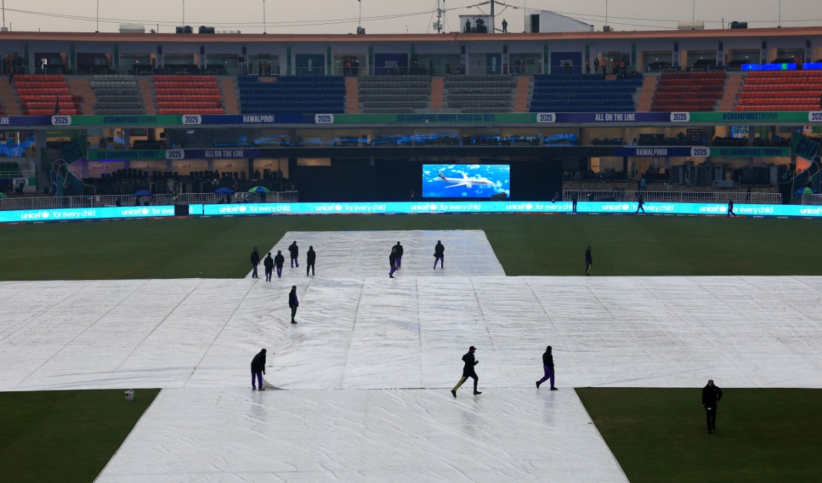 Pak vs Ban: बारिश के कारण पाकिस्तान-बांग्लादेश मैच रद्द, चैंपियंस ट्रॉफी में दोनों टीमों का सफर खत्म