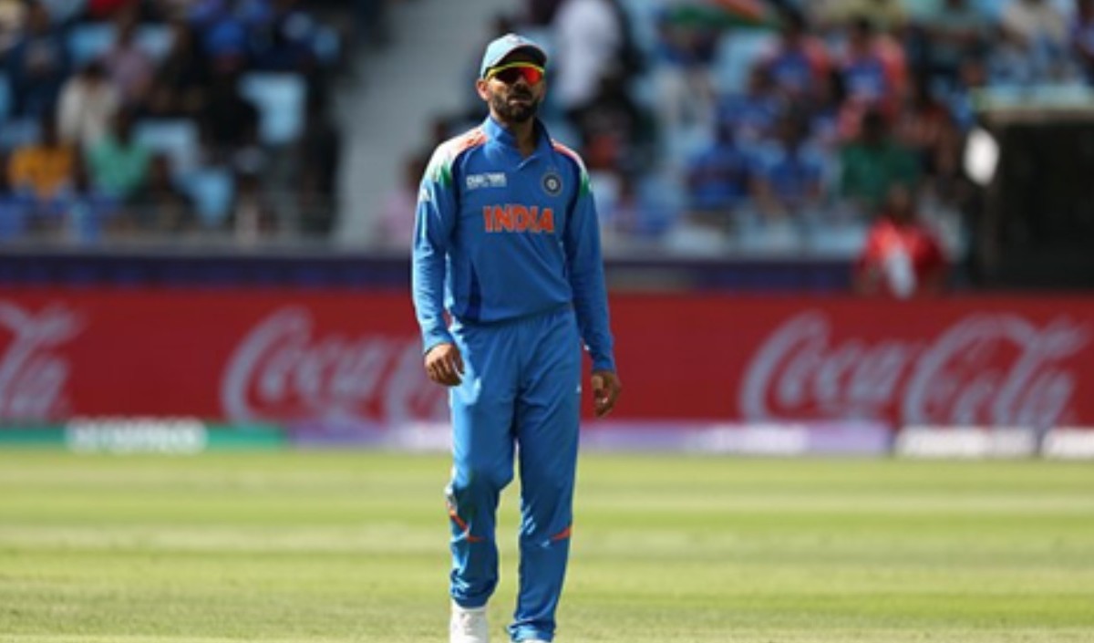 IND vs PAK: विराट कोहली ने रचा इतिहास, वनडे में भारत के लिए कैच पकड़ने के मामले में निकले सबसे आगे
