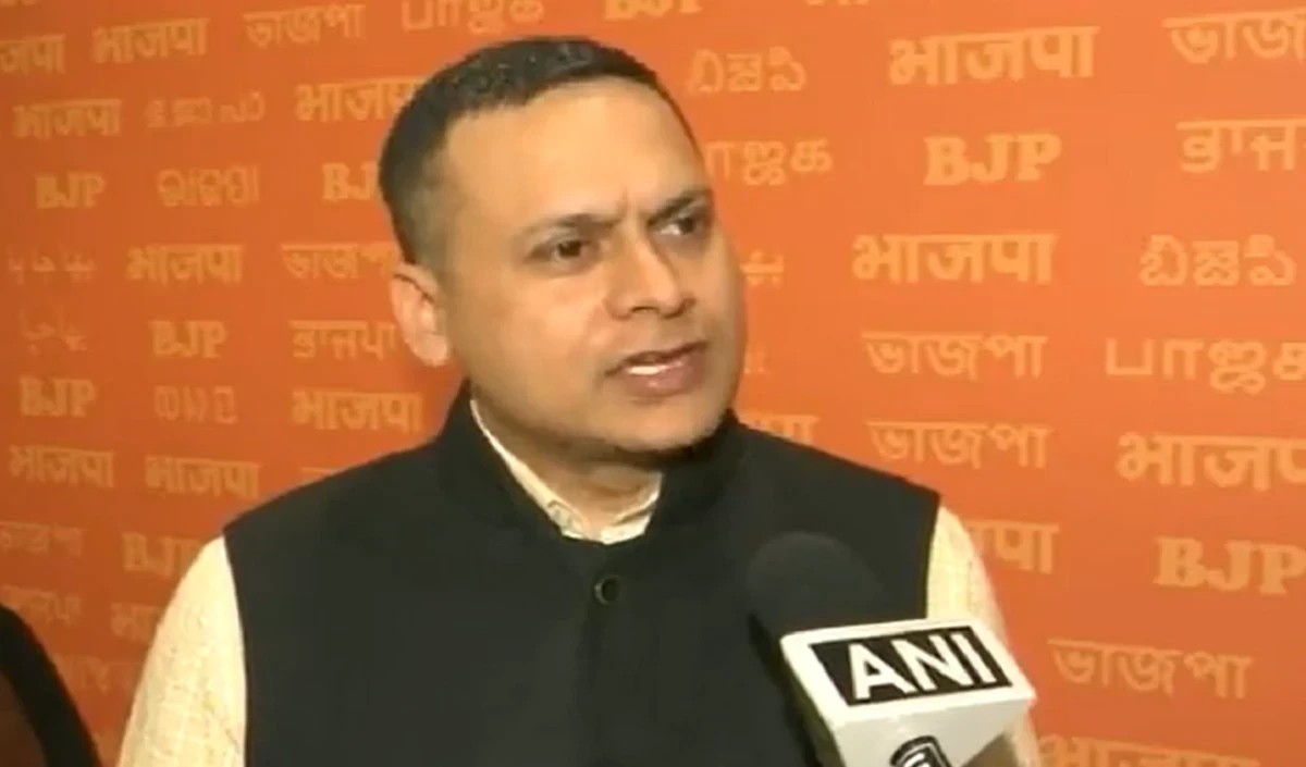 ‘राहुल गांधी के नेतृत्व में कांग्रेस 90 चुनाव हारी’, रोहित की कप्तानी पर सवाल उठाने वाली पार्टी नेता पर BJP का तंज
