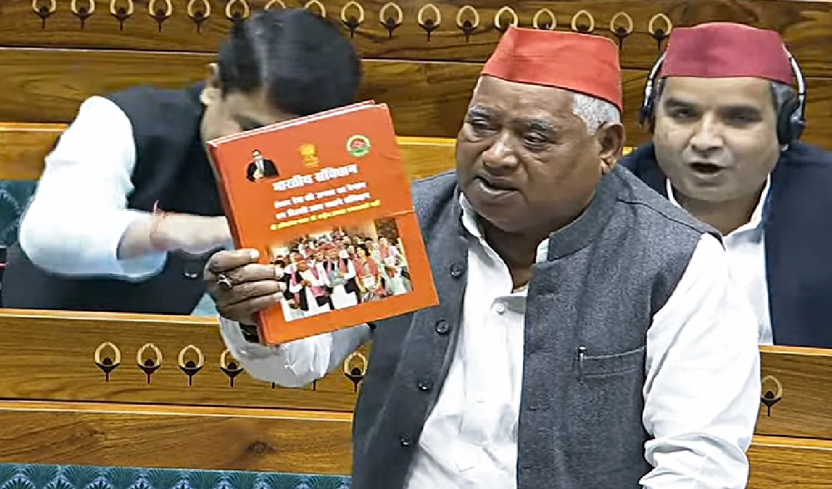 महाकुंभ पर जैसे ही संसद में PM मोदी ने शुरू किया बोलना, विपक्ष ने किया वॉकआउट, अयोध्या के सांसद ने बताई वजह