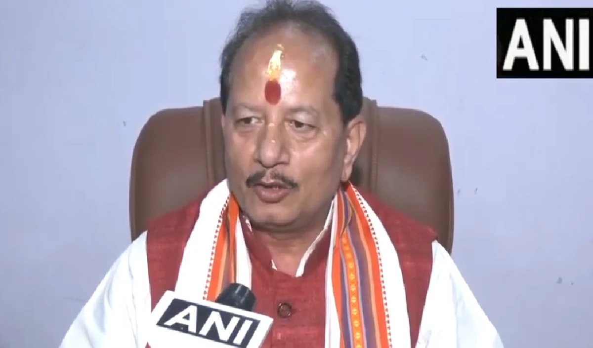 जैसा बीज बोया जाता है, वैसा ही पौधा उगता है, तेज प्रताप के होली वाले ठुमके पर भड़के बिहार के डिप्टी CM