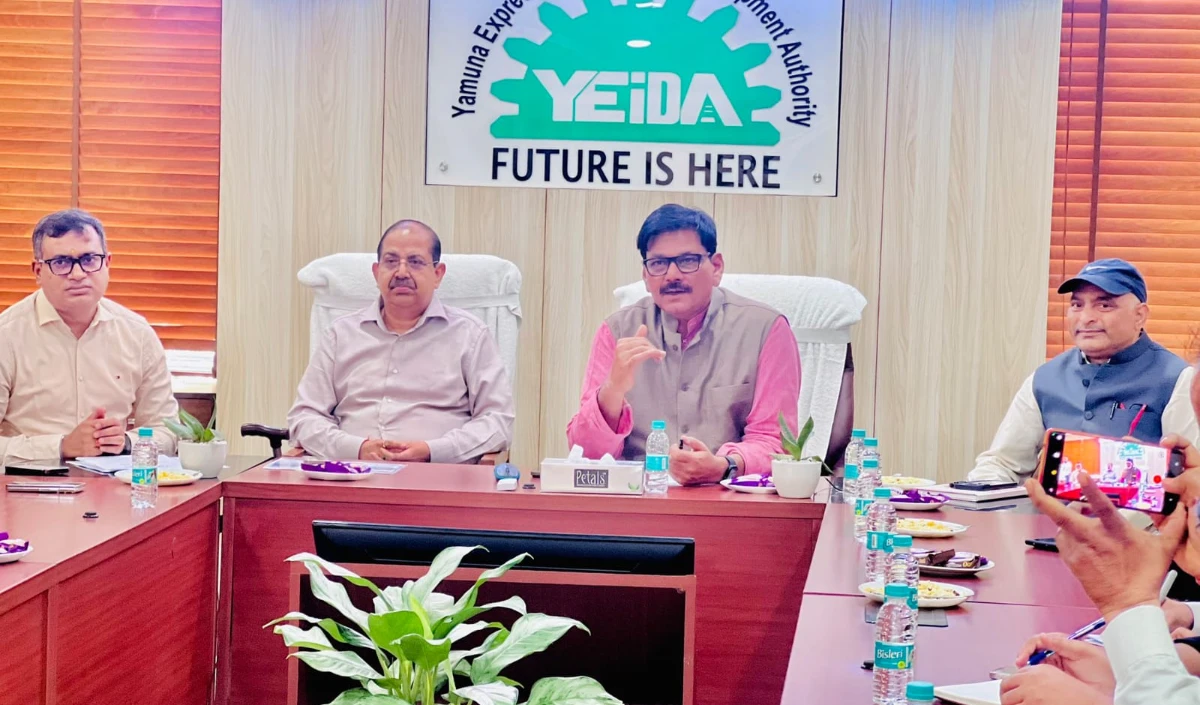 जेवर विधायक Dhirendra Singh की पहल पर युवाओं के लिए रोजगार पोर्टल शुरू