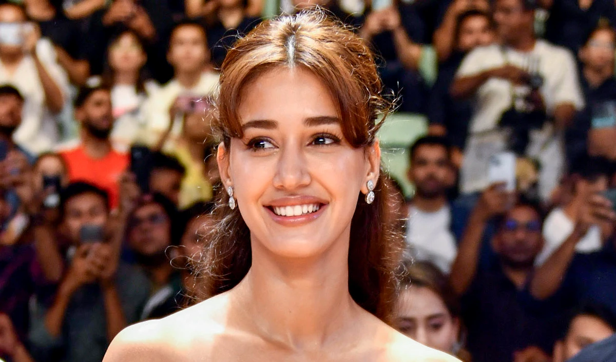 Disha Patani का लीक हुआ डिनर डेट वीडियो वायरल, नेटिज़ेंस ने इसे ‘पीआर स्टंट’ बताया |  Viral Video  Watch