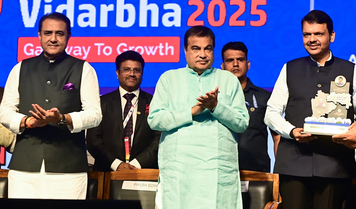सरकार जल्द ही नई पथकर नीति की घोषणा करेगी, उपभोक्ताओं को उचित रियायत देगी : गडकरी