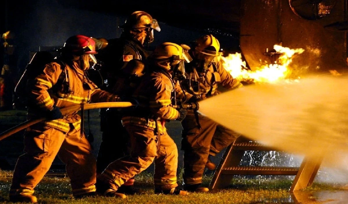 मणिपुर के कामजोंग जिले में कई घरों में आग लगाई गई, दो गांवों में कर्फ्यू