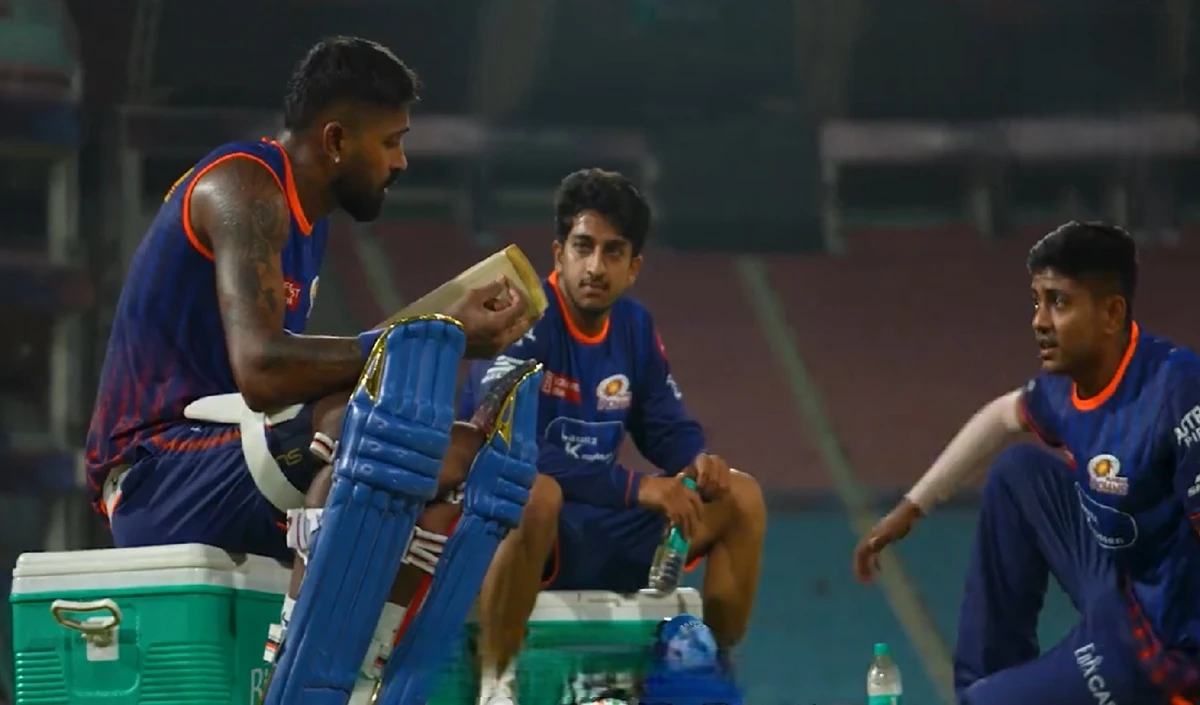 LSG vs MI: हार्दिक पंड्या ने दिया अश्विन कुमार को गुरुमंत्र, डेब्यू मैच में तेज गेंदबाज ने झटके थे 4 विकेट