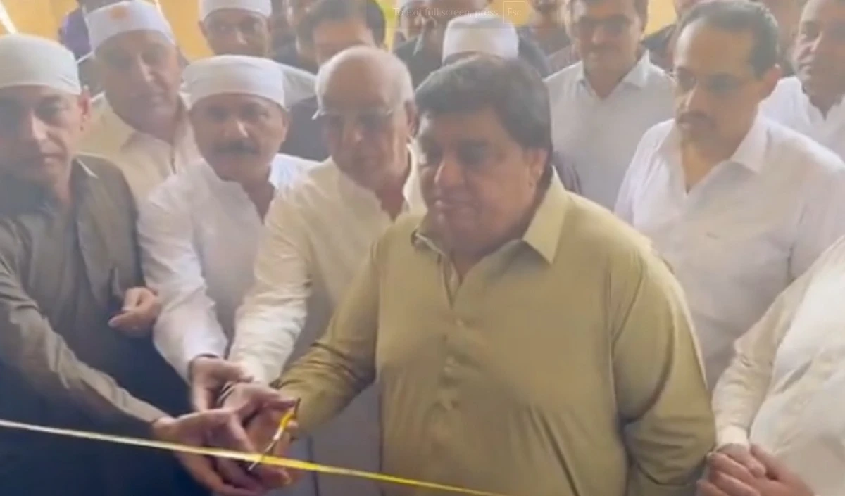 Pakistan में हिंदू मंत्री तक सुरक्षित नहीं, भीड़ ने घेरकर किया  हमला