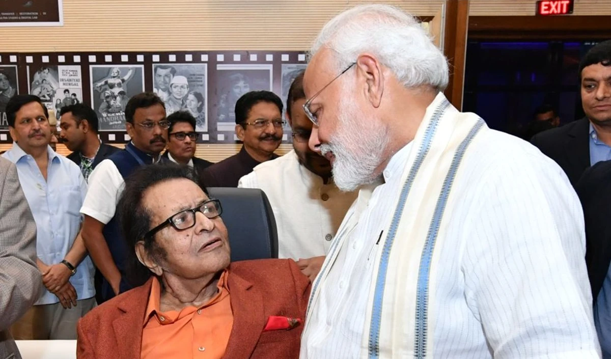 प्रधानमंत्री मोदी ने अभिनेता मनोज कुमार के निधन पर जताया शोक, पुरानी तस्वीर करते हुए लिखा- ‘भारतीय सिनेमा का आइकन’