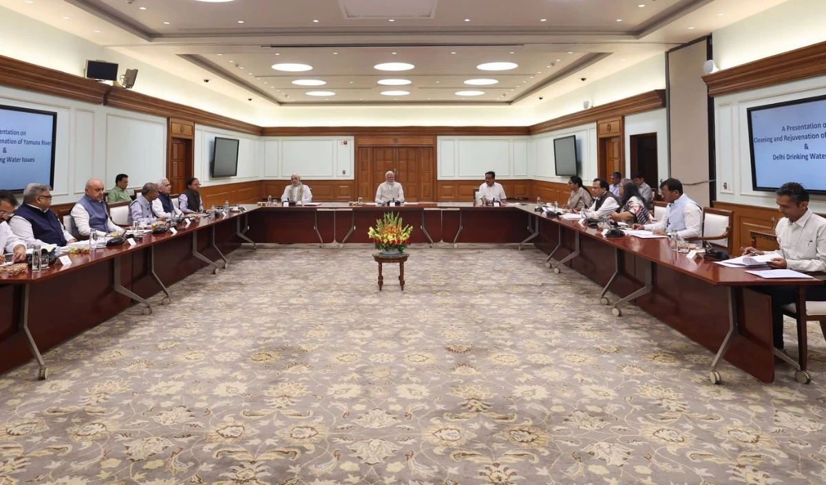 दिल्ली: यमुना सफाई को लेकर PM मोदी ने की हाई लेवल मीटिंग, एक्शन प्लान पर हुई चर्चा