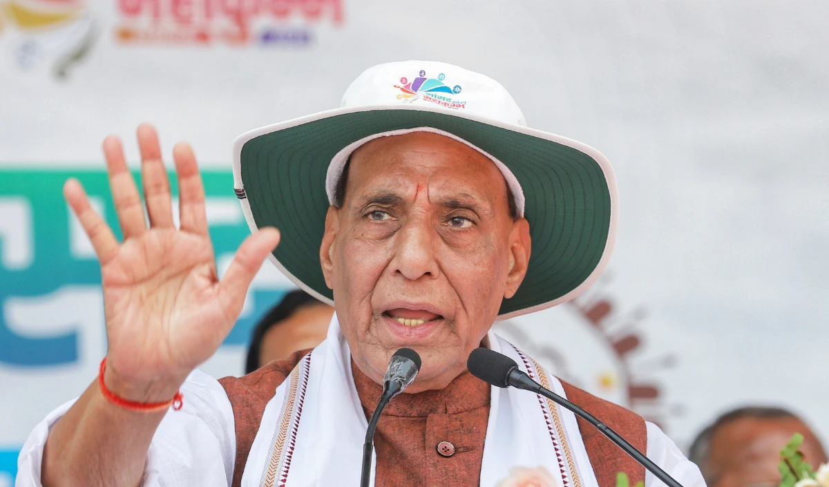 पहलगाम आतंकवादी हमले में शामिल लोगों को कड़ा जवाब मिलेगा: राजनाथ