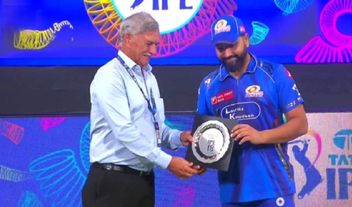 धोनी-विराट के बाद अब Rohit Sharma, वानखेड़े में हिटमैन का हुआ स्वैग से स्वागत