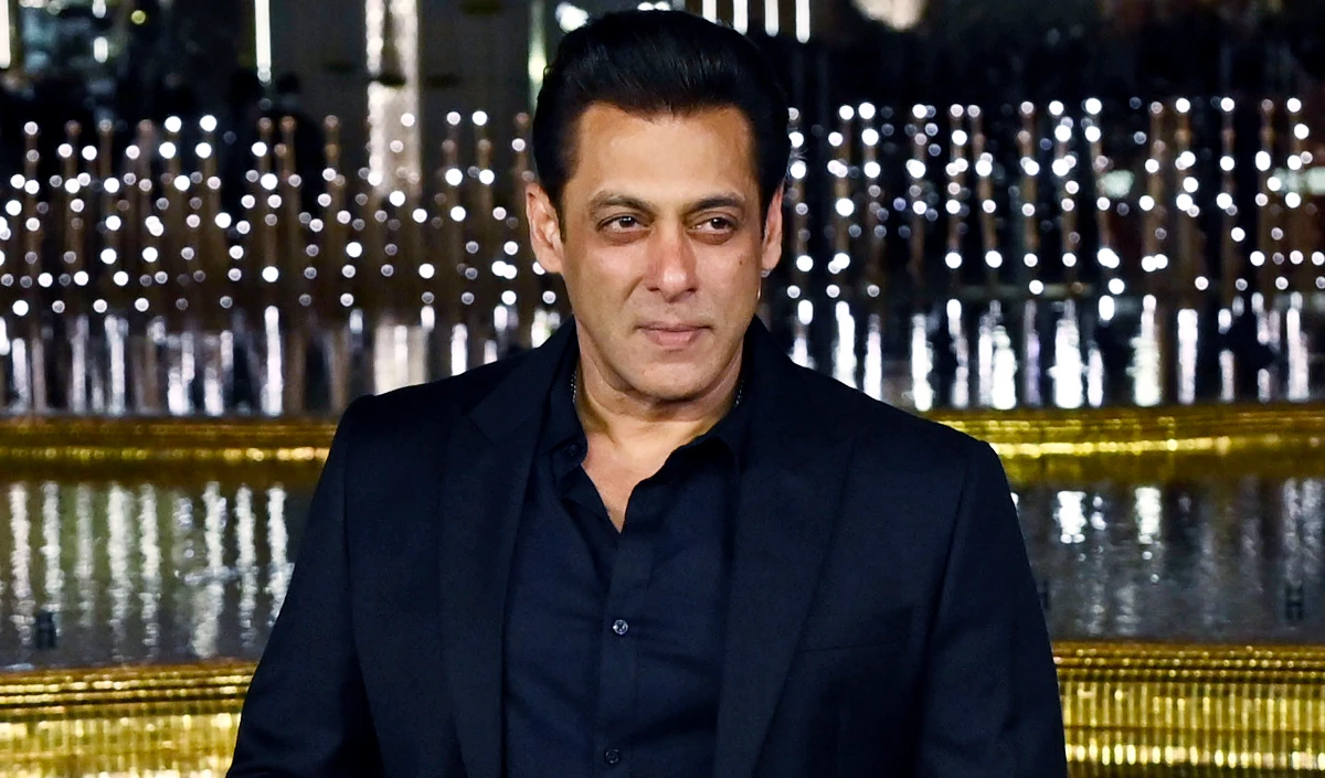 बाहुबली के लेखक V Vijayendra Prasad से मिले Salman Khan, क्या यह मुलाकात बजरंगी भाईजान 2 के लिए है?