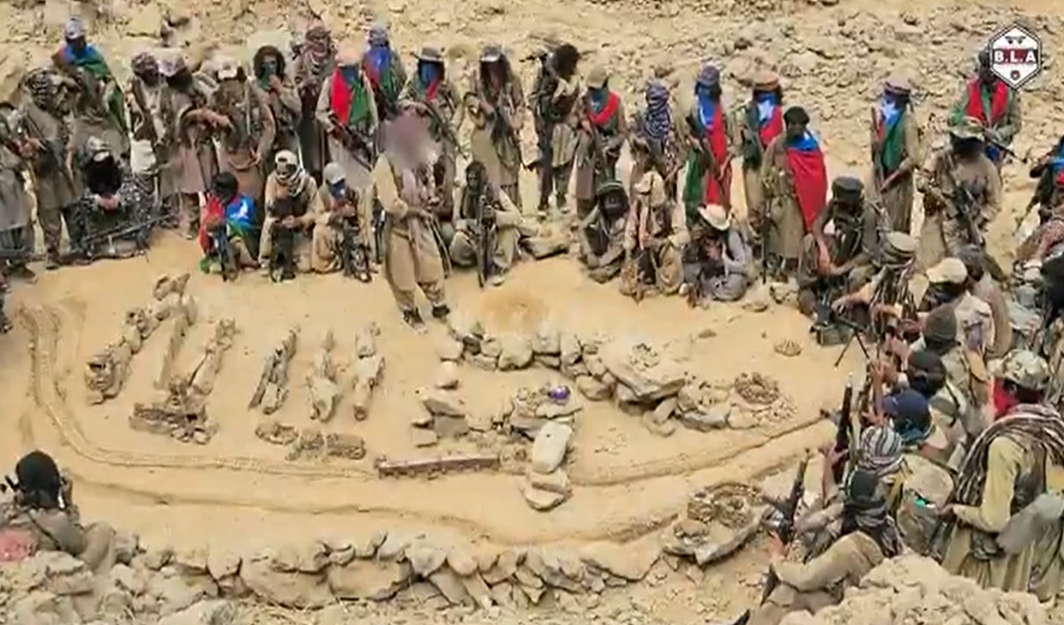 BLA ने दिखाया कैसे पाकिस्तानी सेना को घुटने टेकने पर किया मजबूर,  जाफर एक्सप्रेस हाईजैक का वीडियो किया जारी