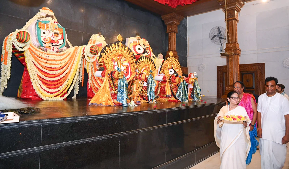 ममता बनर्जी ने बंगाल के दीघा में जगन्नाथ मंदिर का उद्घाटन किया