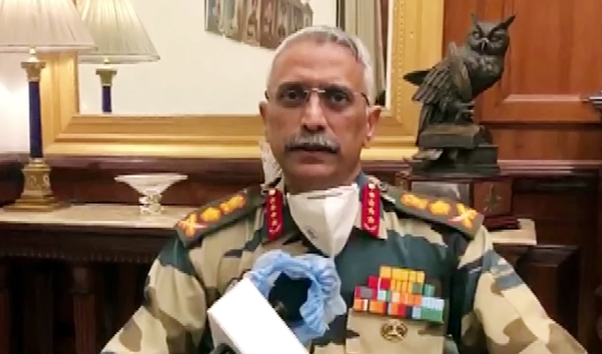 ‘युद्ध कोई रोमांटिक हिंदी फिल्म नहीं है, यह विनाश है’, सीजफायर से नाराज लोगों को पूर्व सेनाध्यक्ष Manoj Mukund Naravane का जवाब